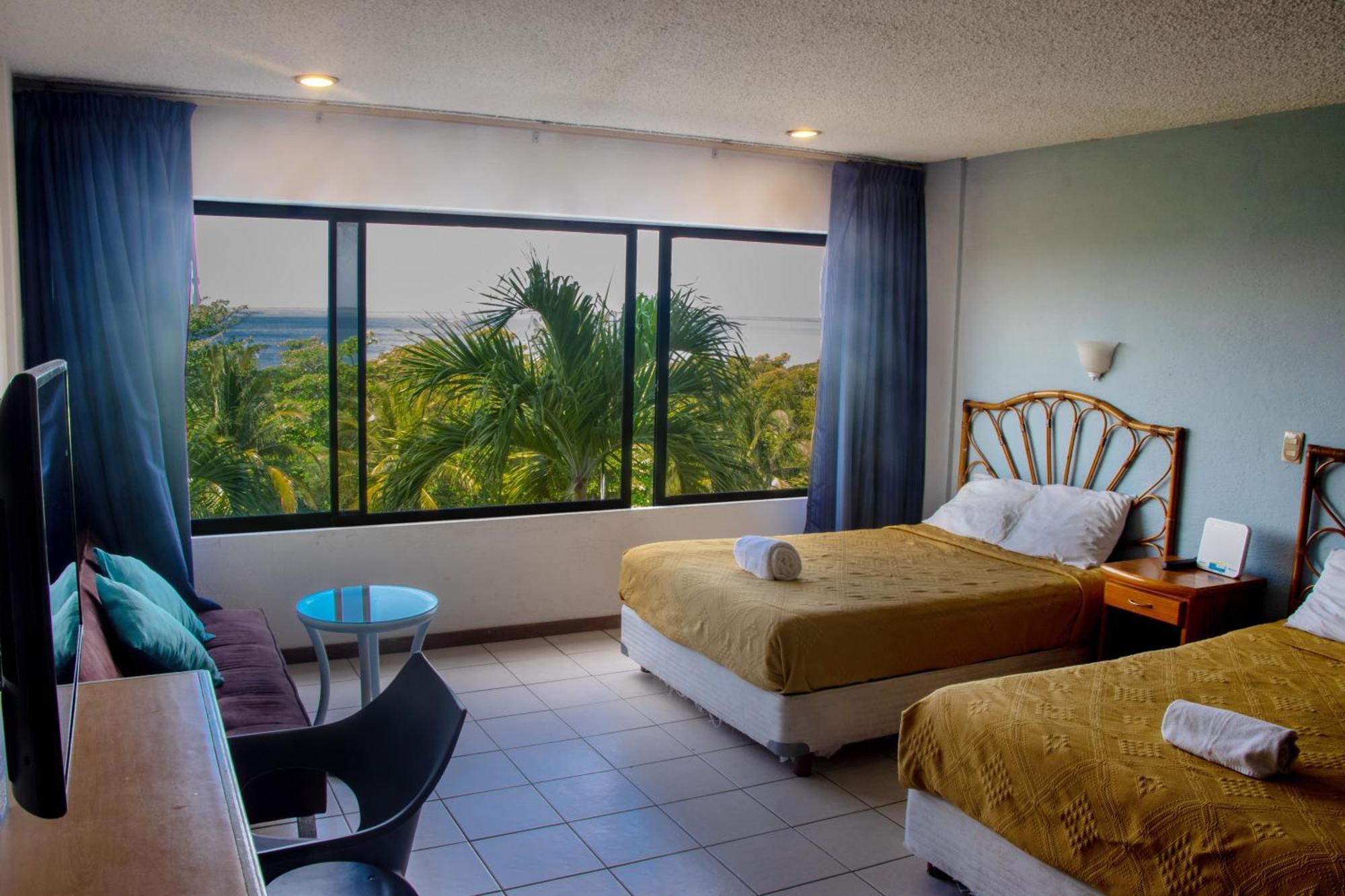 Beachfront Apartments Cancun Room photo